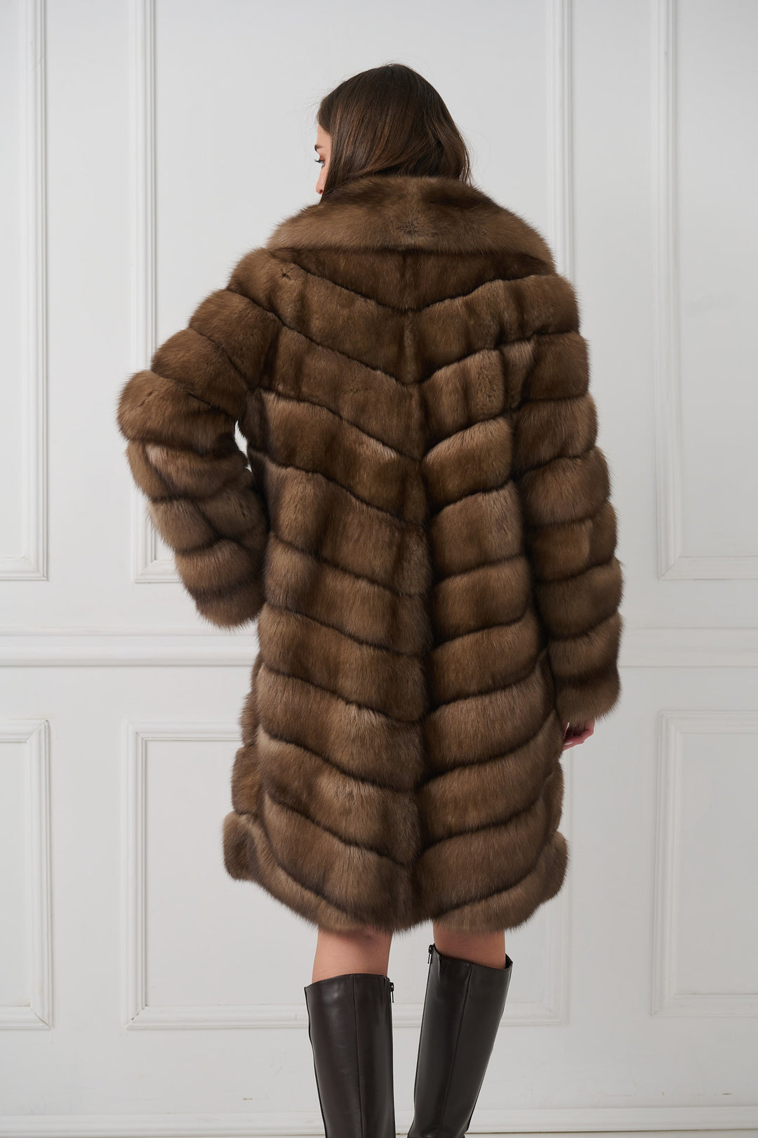 Manteau en fourrure sable