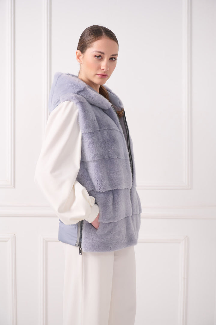 Veste sans manches matelassée à capuche avec vison