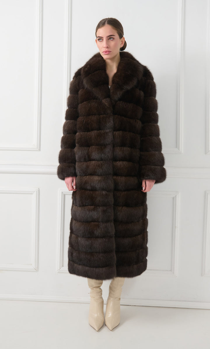 Manteau en zibeline longue
