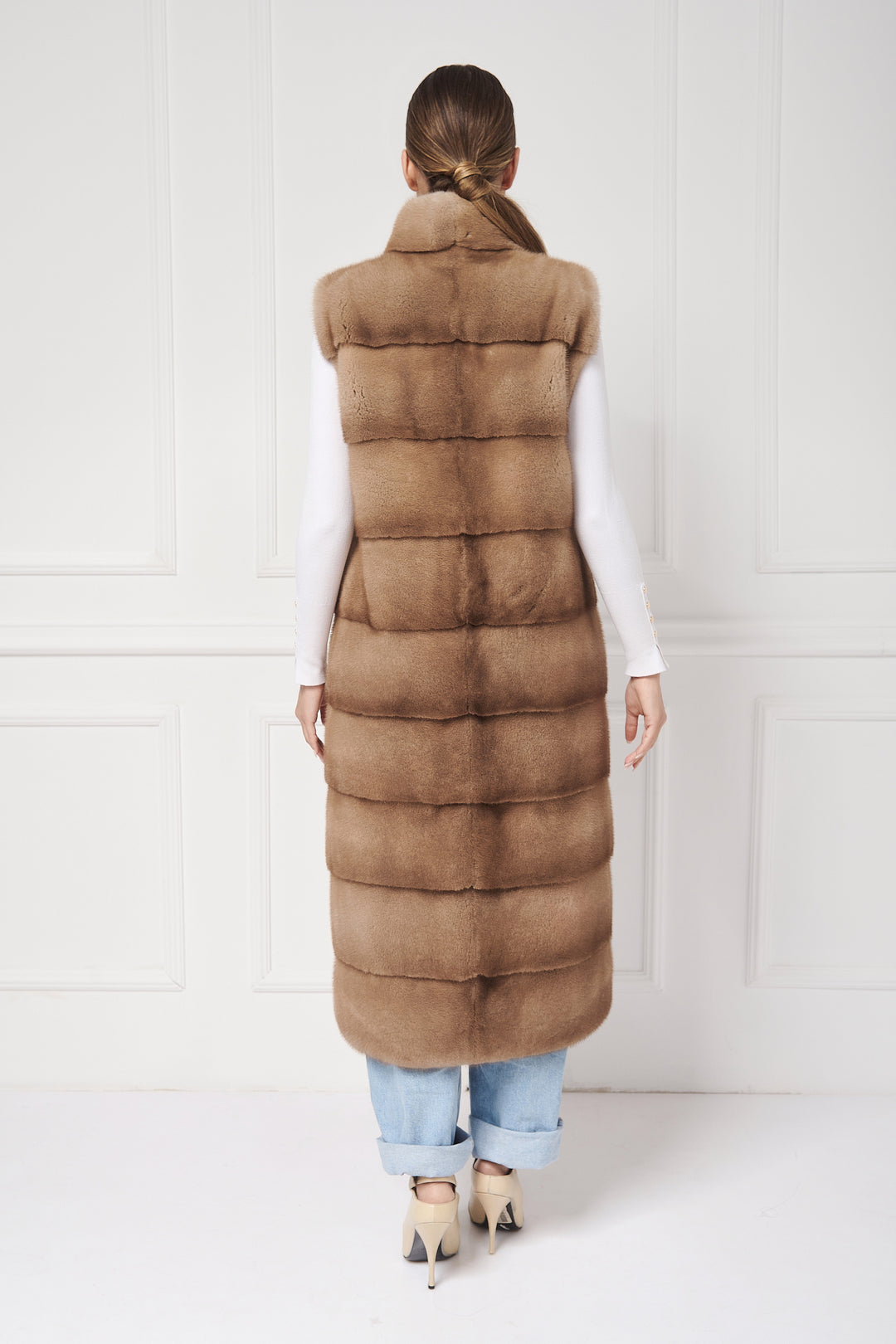 Long mink vest with stand-up collar