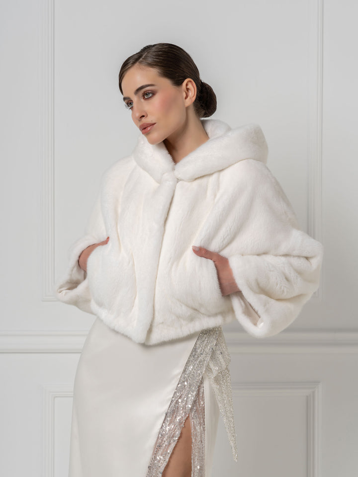 Cropped Kapuzenjacke aus Nerz