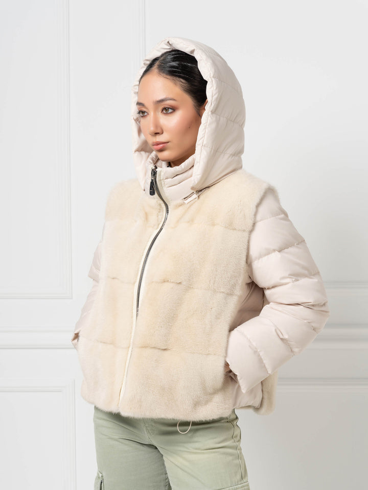 Mink- und Daunen-Kapuzenjacke