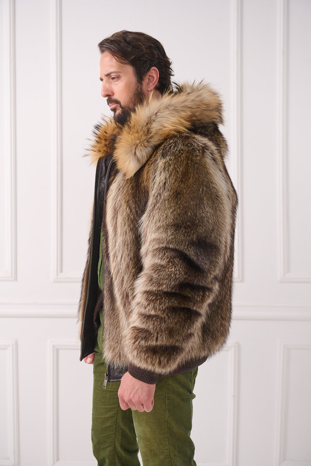 Veste pour homme en fourrure de raton laveur avec capuche en renard