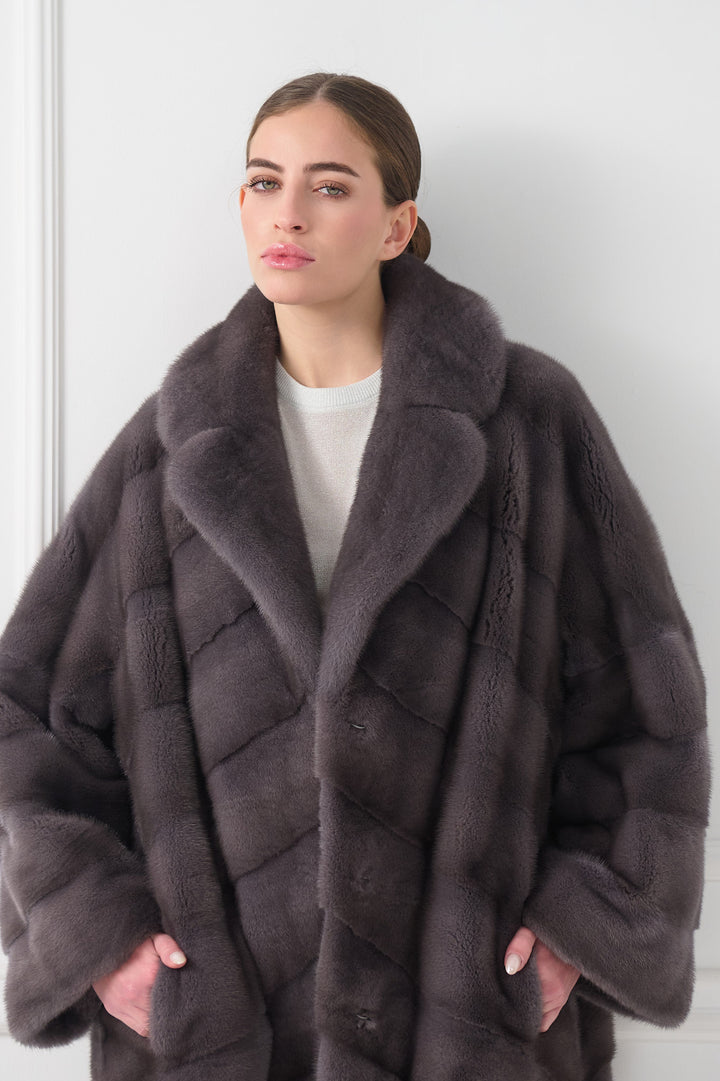 Cappotto in visone a chevron scolpito