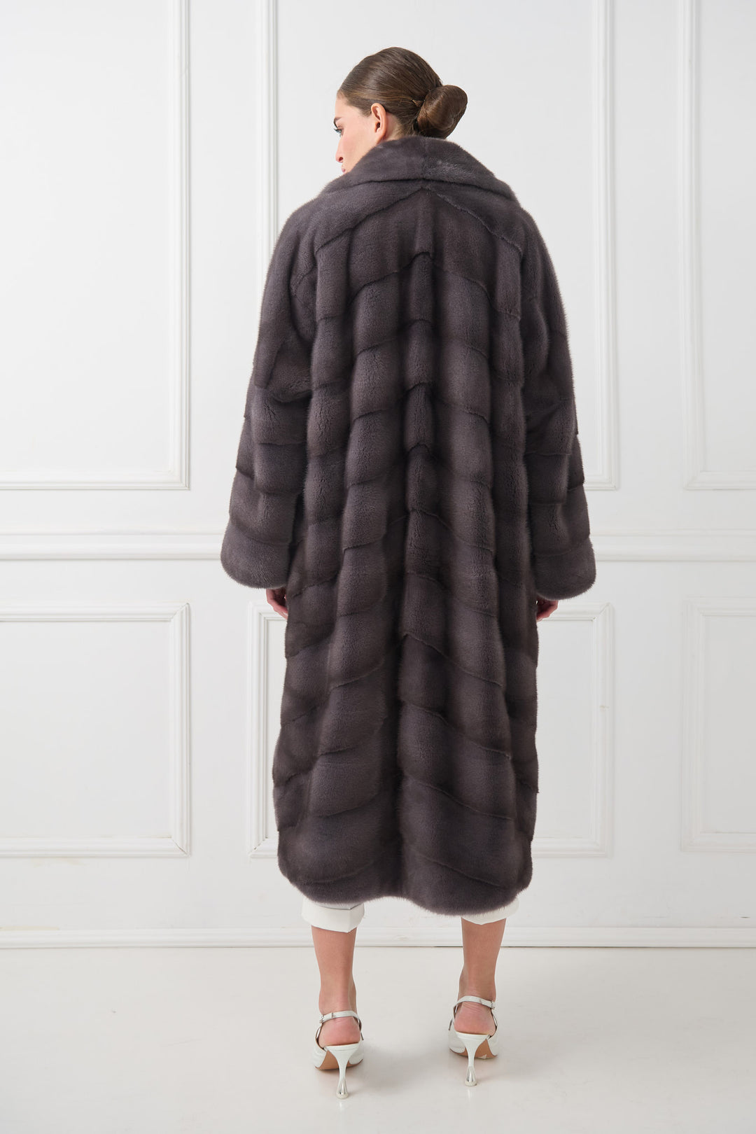 Cappotto in visone a chevron scolpito