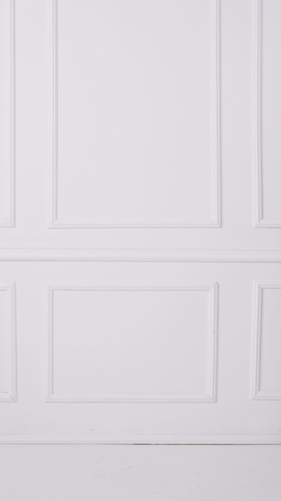 Elegante cappotto in agnello persiano con colletto in visone