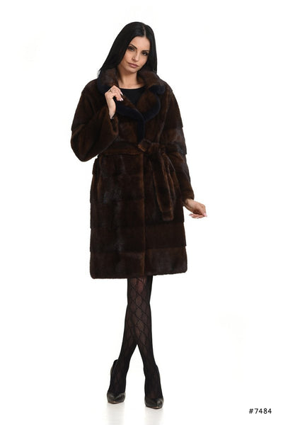 Basic and casual brown mink coat with blue detail - Manakas Frankfurt