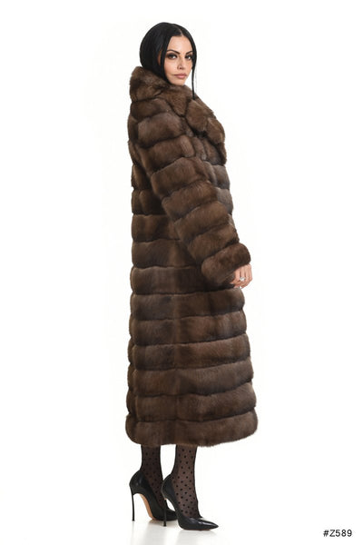 Long sable coat with english collar - Manakas Frankfurt