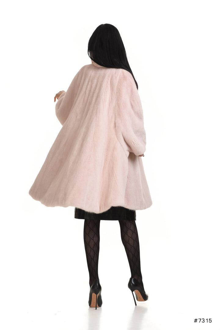 Oversize cape jacket with english collar